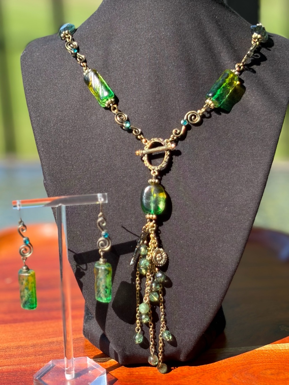 Vintage 1928 Jewelry Co Green Glass Tassel Necklace Earrings Set Pierced Boho